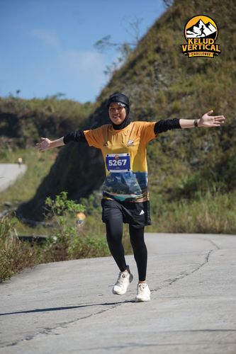 Race photo from Kelud Vertical Challenge 2024