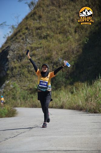 Race photo from Kelud Vertical Challenge 2024