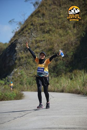 Race photo from Kelud Vertical Challenge 2024