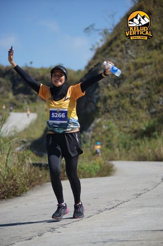 Race photo from Kelud Vertical Challenge 2024