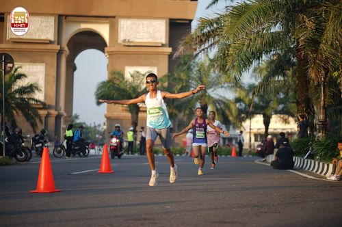 Race photo from Kediri Half Marathon 2024