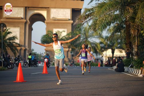 Race photo from Kediri Half Marathon 2024