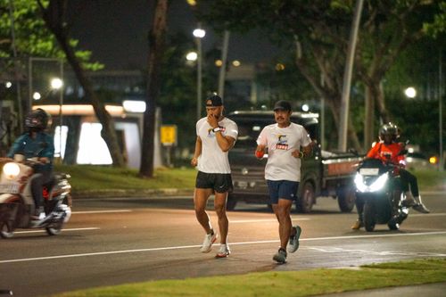 Race photo from PIK NITE RUN VIBES