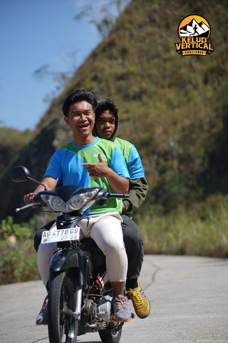 Race photo from Kelud Vertical Challenge 2024