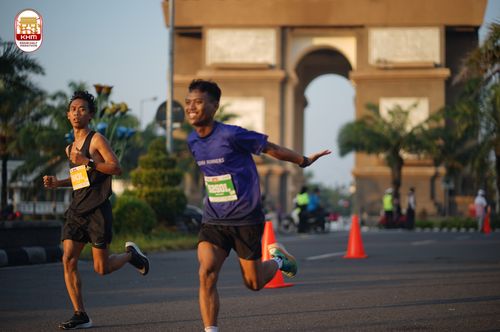 Race photo from Kediri Half Marathon 2024