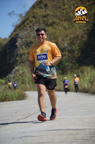 Race photo from Kelud Vertical Challenge 2024