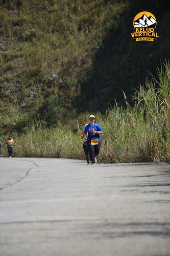 Race photo from Kelud Vertical Challenge 2024