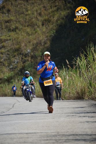 Race photo from Kelud Vertical Challenge 2024