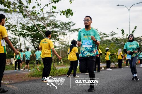 Race photo from Arutmin Borneo Run 2024
