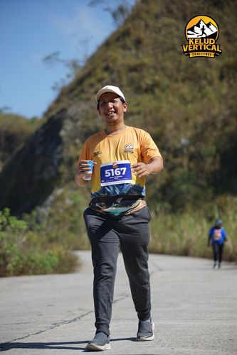 Race photo from Kelud Vertical Challenge 2024