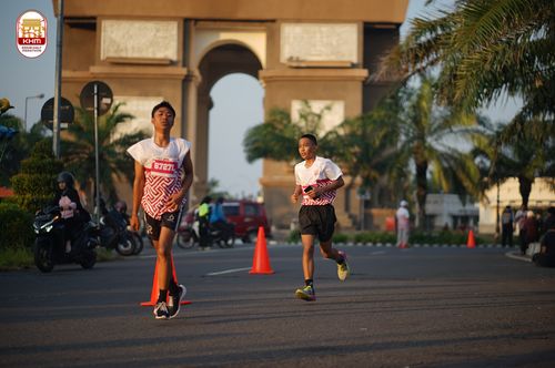 Race photo from Kediri Half Marathon 2024