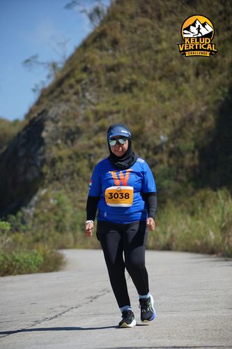 Race photo from Kelud Vertical Challenge 2024