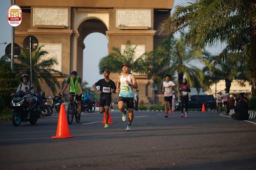 Race photo from Kediri Half Marathon 2024