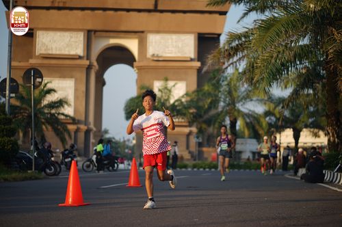 Race photo from Kediri Half Marathon 2024