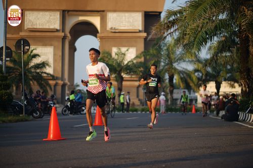 Race photo from Kediri Half Marathon 2024