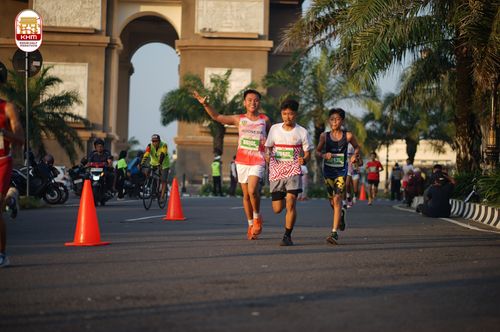 Race photo from Kediri Half Marathon 2024