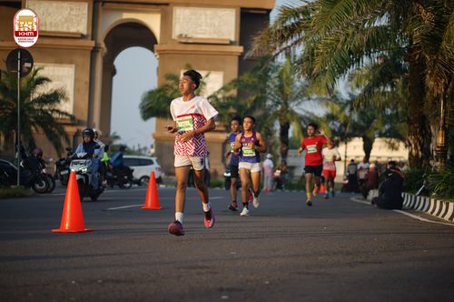 Race photo from Kediri Half Marathon 2024