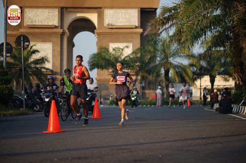Race photo from Kediri Half Marathon 2024