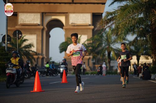 Race photo from Kediri Half Marathon 2024