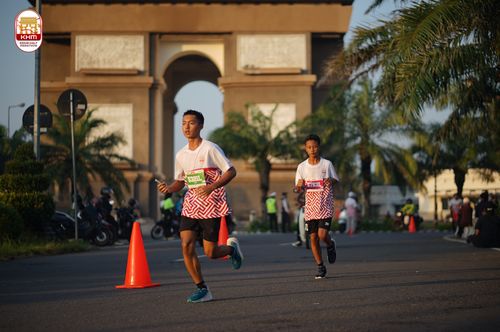 Race photo from Kediri Half Marathon 2024