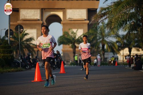 Race photo from Kediri Half Marathon 2024