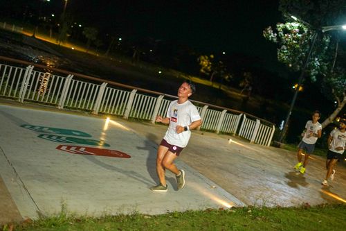 Race photo from PIK NITE RUN VIBES