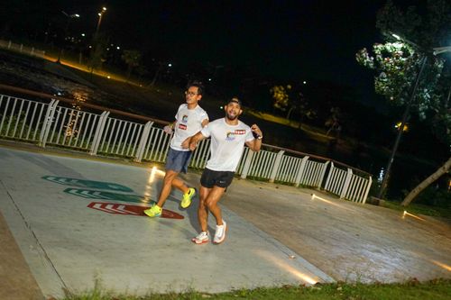 Race photo from PIK NITE RUN VIBES