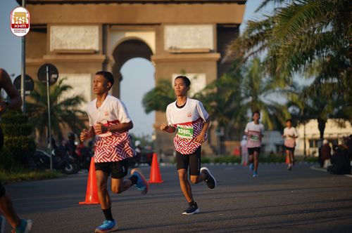 Race photo from Kediri Half Marathon 2024