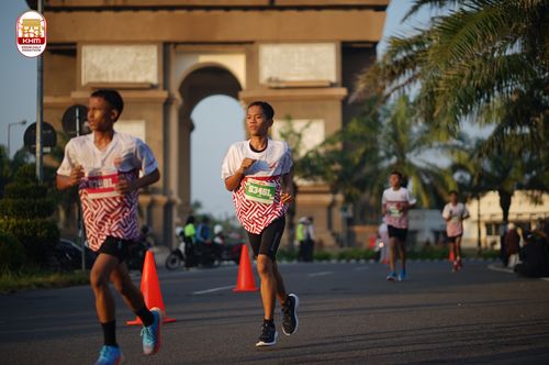 Race photo from Kediri Half Marathon 2024