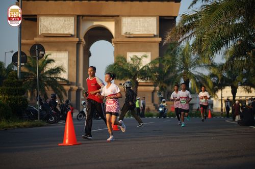 Race photo from Kediri Half Marathon 2024