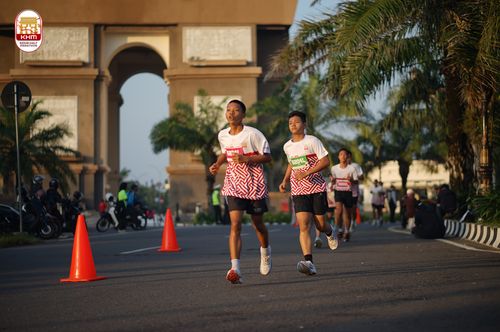 Race photo from Kediri Half Marathon 2024