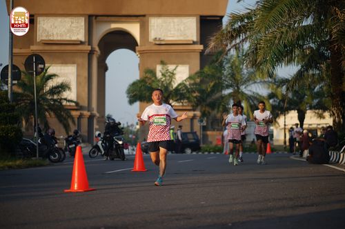 Race photo from Kediri Half Marathon 2024