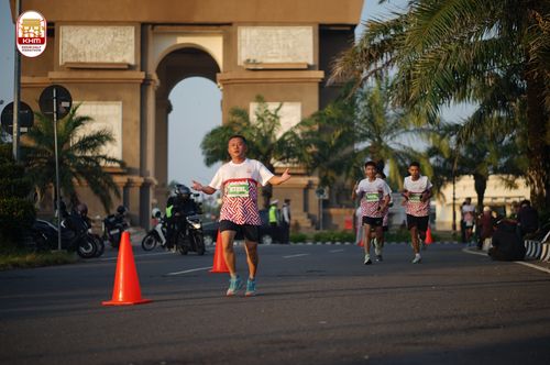 Race photo from Kediri Half Marathon 2024