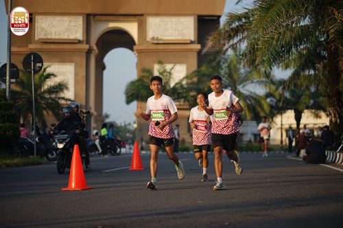 Race photo from Kediri Half Marathon 2024