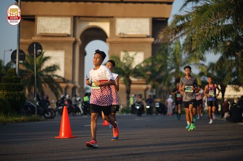 Race photo from Kediri Half Marathon 2024