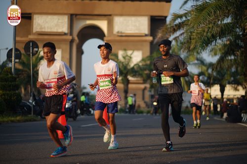 Race photo from Kediri Half Marathon 2024