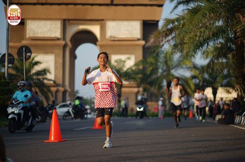 Race photo from Kediri Half Marathon 2024