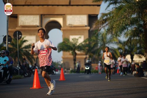 Race photo from Kediri Half Marathon 2024