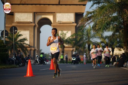 Race photo from Kediri Half Marathon 2024