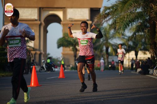 Race photo from Kediri Half Marathon 2024