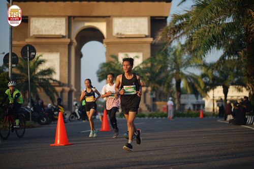 Race photo from Kediri Half Marathon 2024