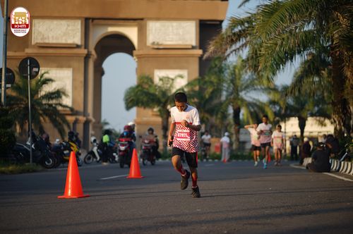 Race photo from Kediri Half Marathon 2024