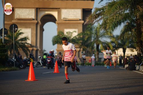 Race photo from Kediri Half Marathon 2024