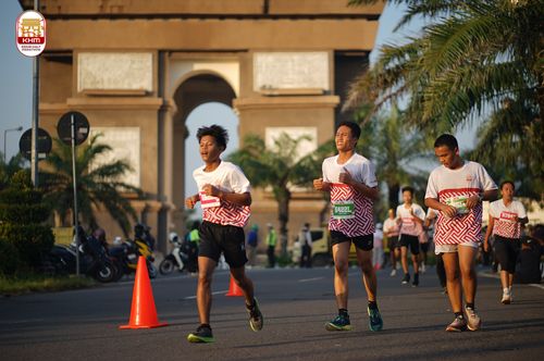 Race photo from Kediri Half Marathon 2024