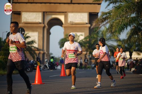 Race photo from Kediri Half Marathon 2024