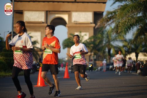 Race photo from Kediri Half Marathon 2024