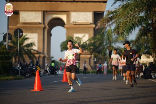 Race photo from Kediri Half Marathon 2024