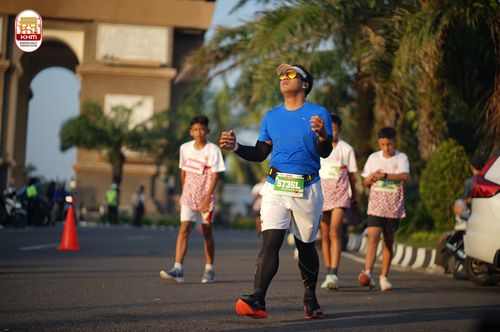 Race photo from Kediri Half Marathon 2024
