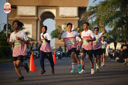 Race photo from Kediri Half Marathon 2024