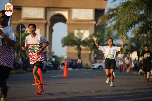 Race photo from Kediri Half Marathon 2024